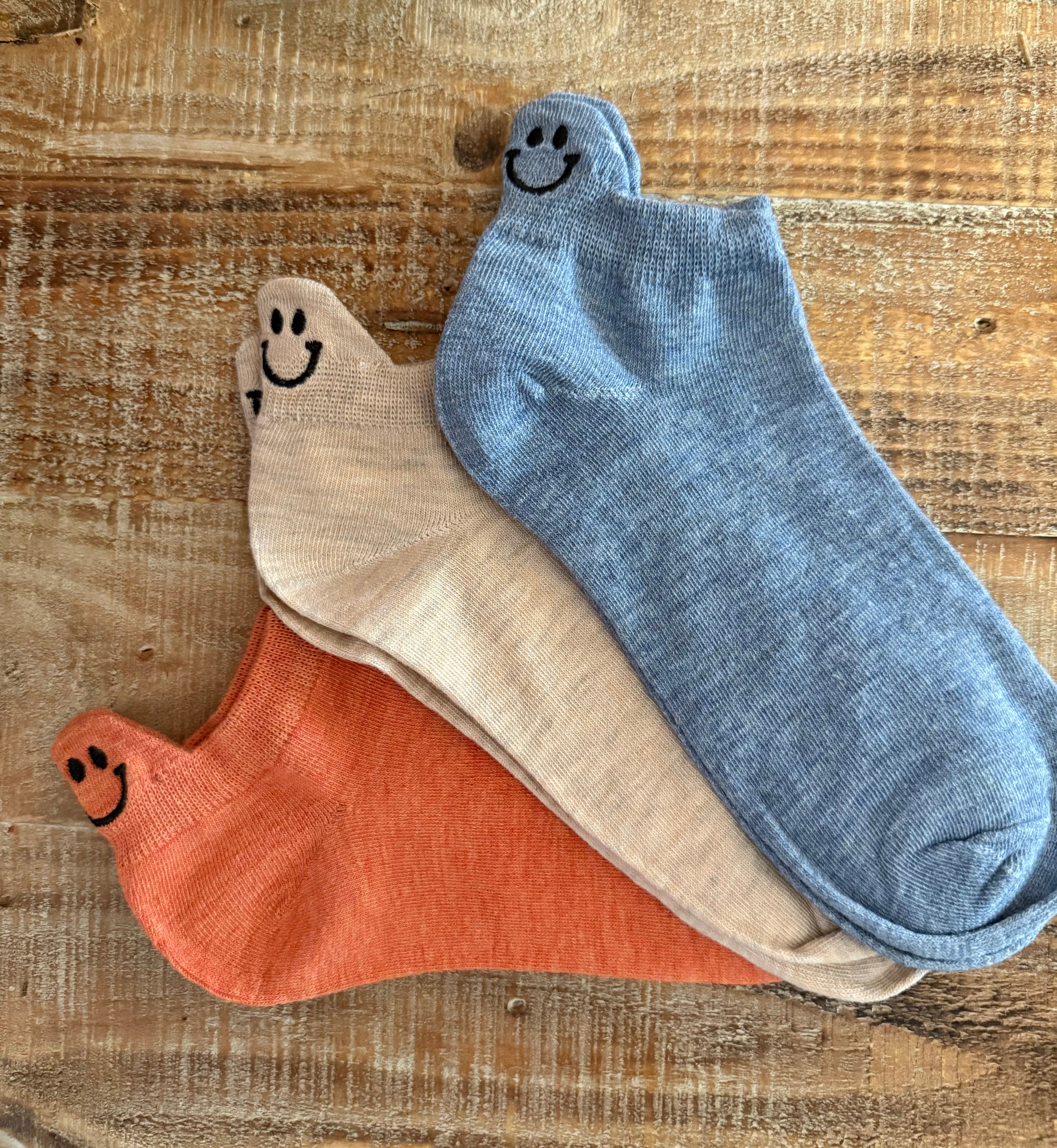 Adorable 10 Pair Smiley Socks